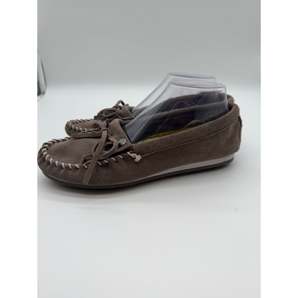 Minnetonka Kilty Plus Suede Moccasins Taupe Brown Womens 9
